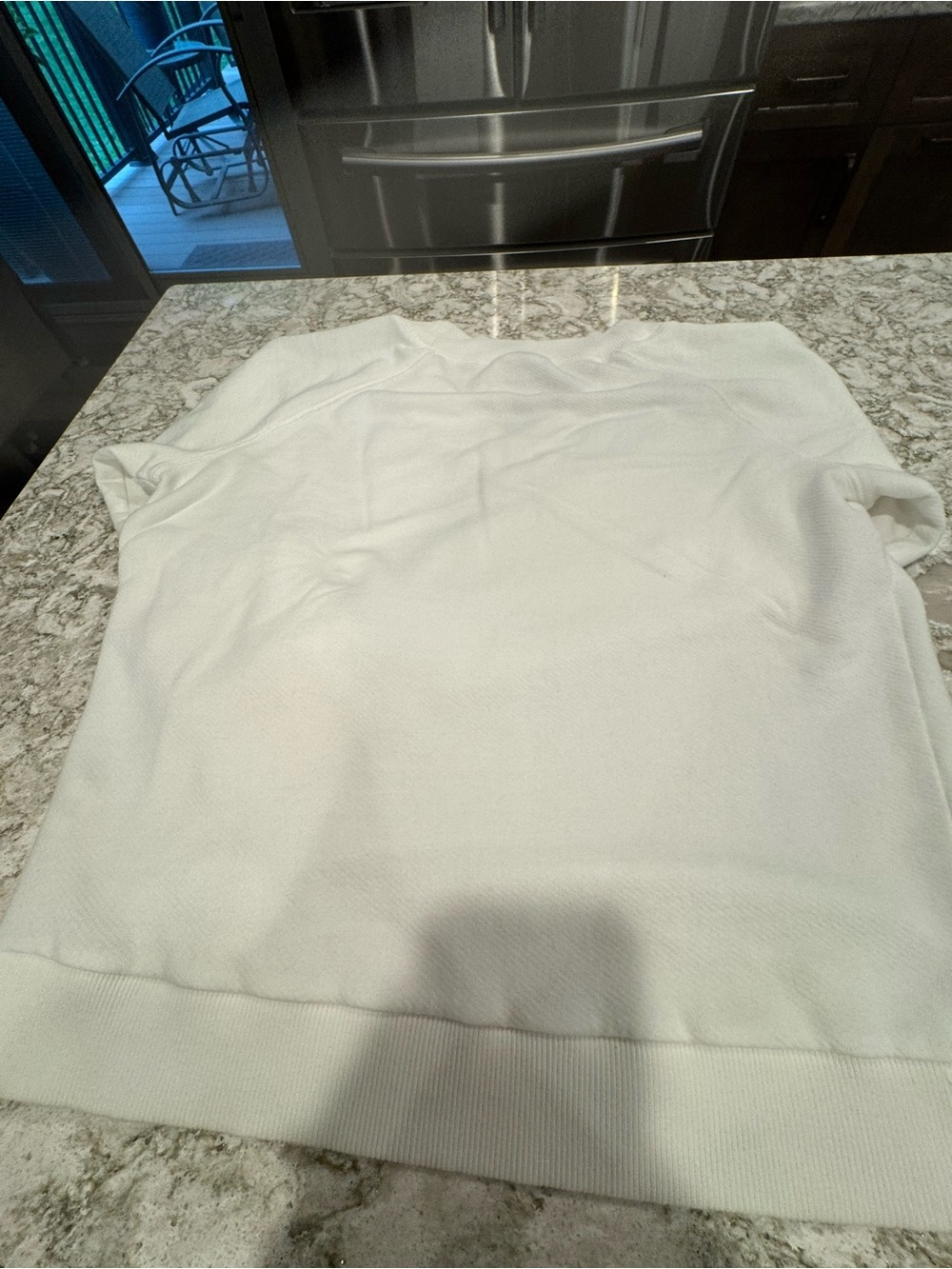 Universal Thread Cream V-Neck Sweater Top and shorts - Picture 5 of 6